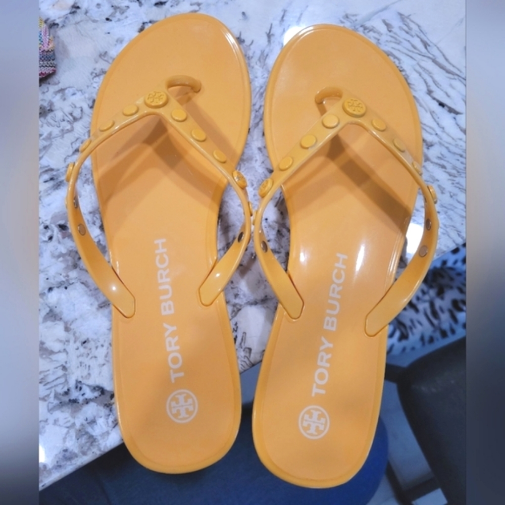 Tory Burch Ray studded jelly thong flip flop sandal size 8 sunburst yellow